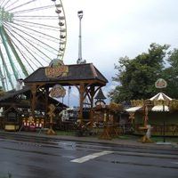 Schausteller_Bier_Dorf_Kirmes